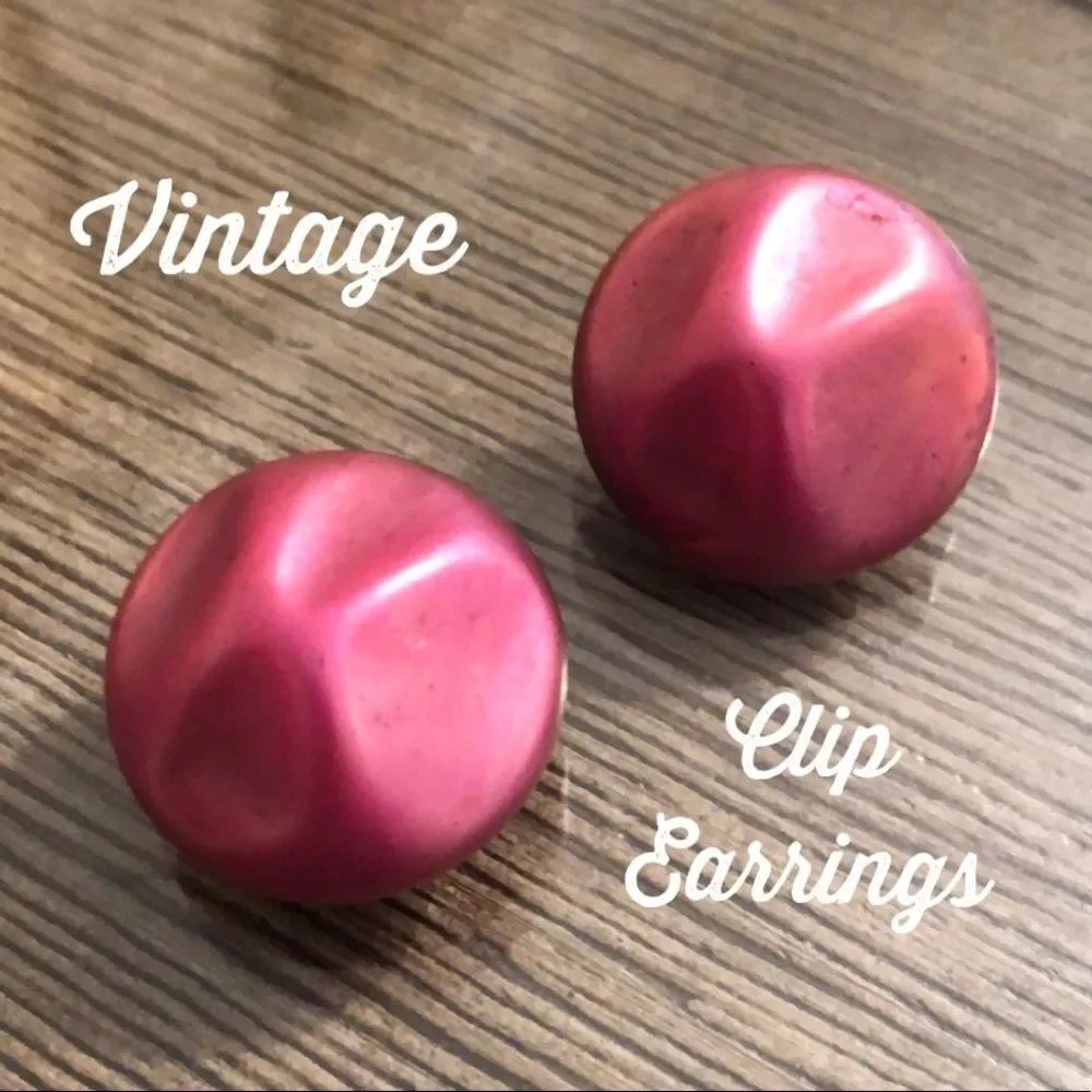 Vintage Rose / Mauve Button Clip Earrings 1950’s